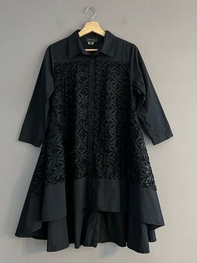 Gracia Women Black Lace Button Front Tunic Dress Top 3/4 Sleeve Hi Low Flowy S